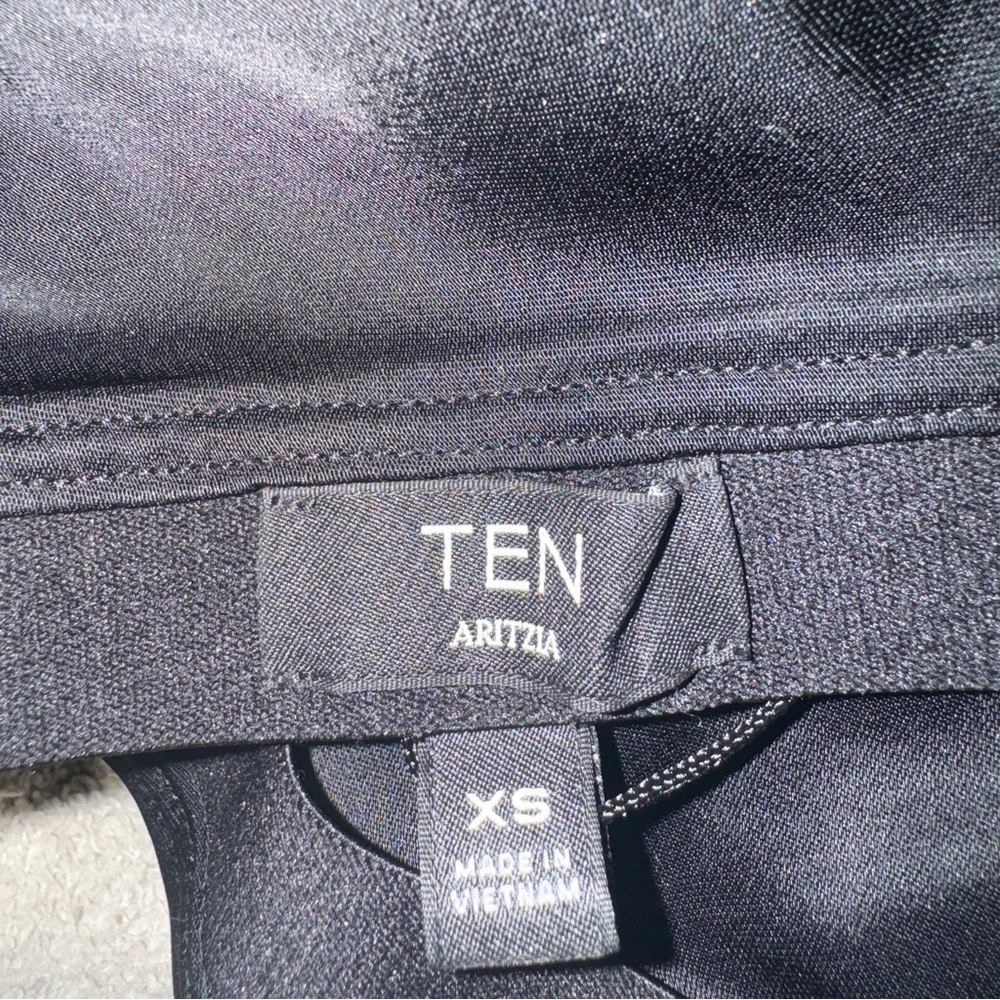 Aritzia TEN strapless satin midi dress NEW - Picture 9 of 9
